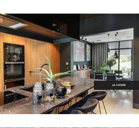 Villa Chic Et Art Deco